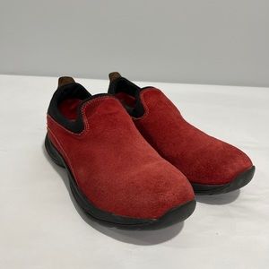 Lands End Suede Mules Slip on Casual Shoes Women’s 8B Comfort Red